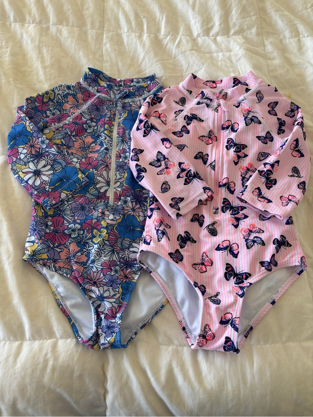 4T Set of 2 Kensie Girl long-sleeve one-piece rash guard swimsuit